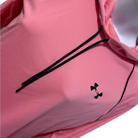 Under Armour top - Picture 5 of 5